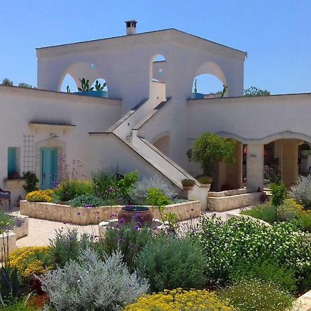 The Proud Garden Bed and Breakfast Carovigno Εξωτερικό φωτογραφία