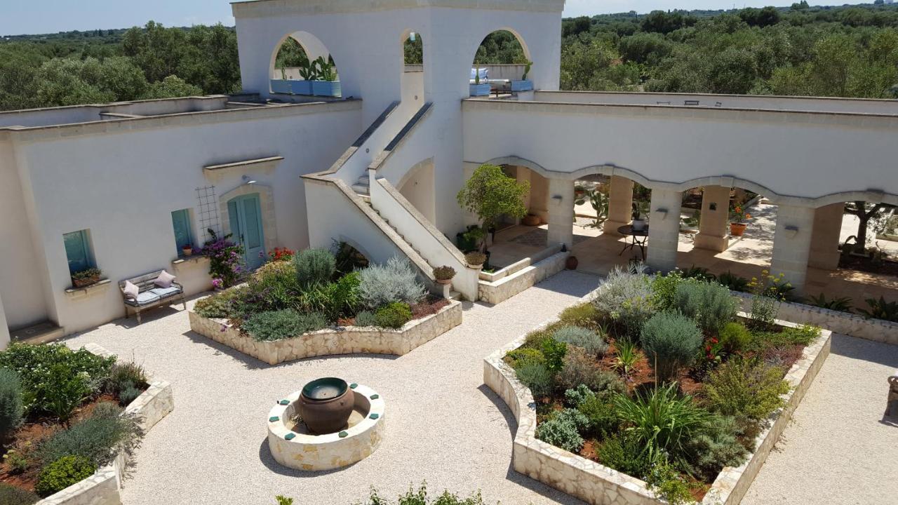 The Proud Garden Bed and Breakfast Carovigno Εξωτερικό φωτογραφία