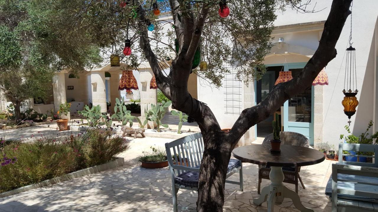 The Proud Garden Bed and Breakfast Carovigno Εξωτερικό φωτογραφία