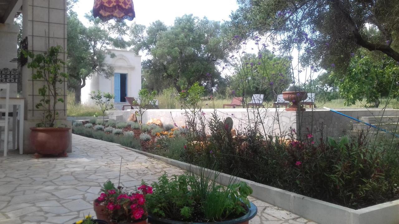 The Proud Garden Bed and Breakfast Carovigno Εξωτερικό φωτογραφία