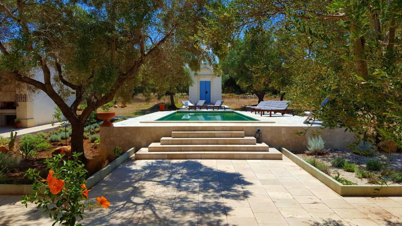 The Proud Garden Bed and Breakfast Carovigno Εξωτερικό φωτογραφία